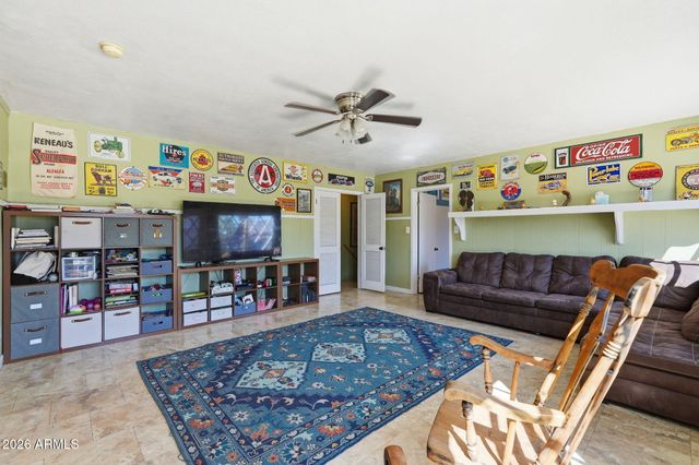 928 N BROWN Avenue, Casa Grande, AZ 85122