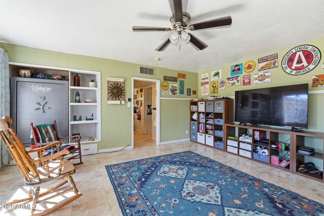 928 N BROWN Avenue, Casa Grande, AZ 85122