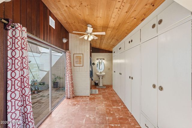 928 N BROWN Avenue, Casa Grande, AZ 85122