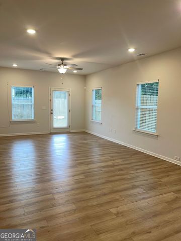 1492 Trellis Court, Hampton, GA 30228