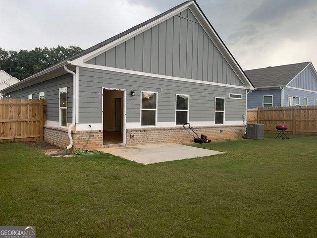 1492 Trellis Court, Hampton, GA 30228