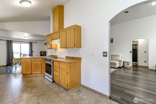 774 Carriage Court Drive W, Eatonville, WA 98328