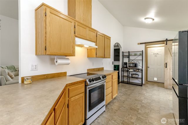 774 Carriage Court Drive W, Eatonville, WA 98328