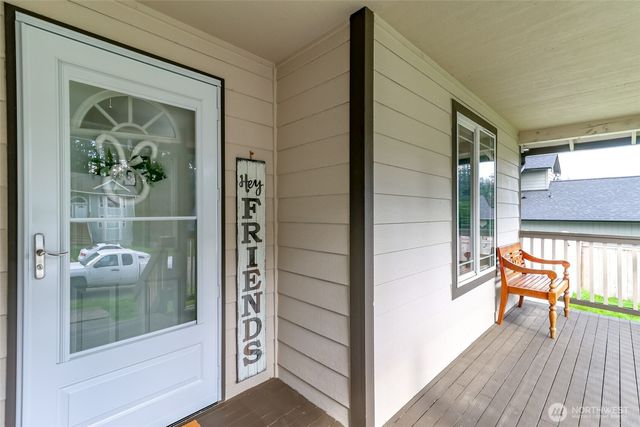 774 Carriage Court Drive W, Eatonville, WA 98328