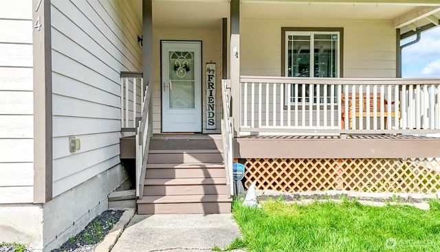 774 Carriage Court Drive W, Eatonville, WA 98328