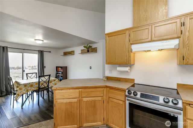 774 Carriage Court Drive W, Eatonville, WA 98328