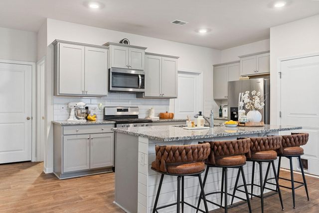 655 Silver Spruce Street, Summerville, SC 29486