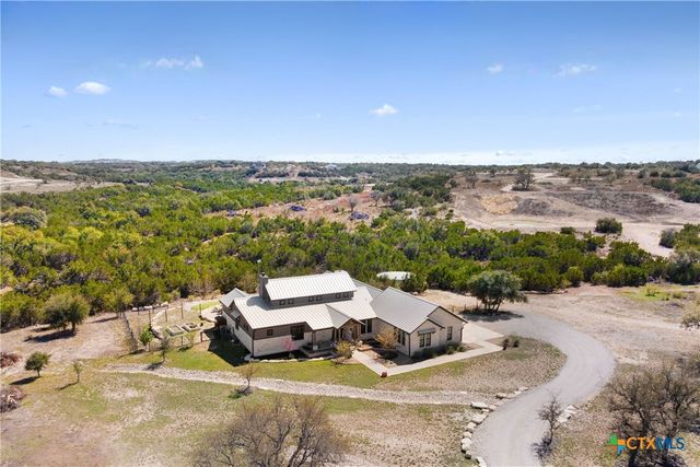 2105 Legacy Hills Drive, Johnson City, TX 78636