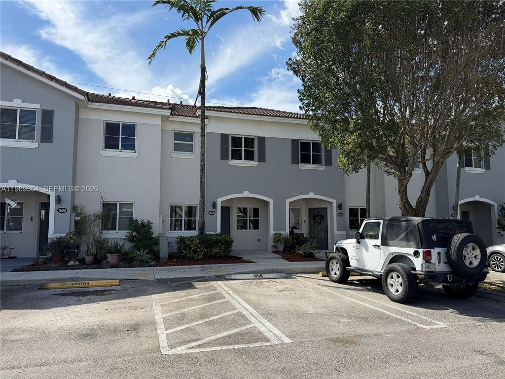 1606 SE 31st Ct, Homestead, FL 33035