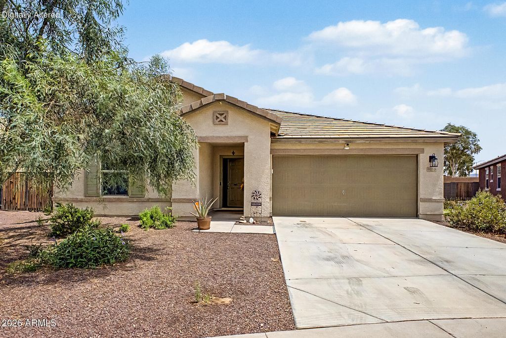 6910 S 75TH Drive, Laveen, AZ 85339