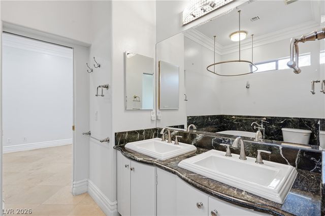 3283 Squire Street, Las Vegas, NV 89135