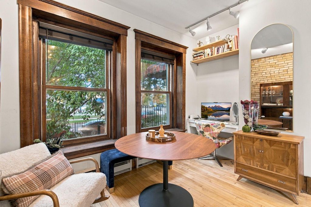 2421 Emerson Avenue S 103, Minneapolis, MN 55405 — photo 5
