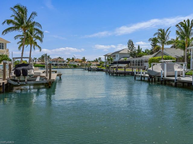 504 Tigertail CT, Marco Island, FL 34145