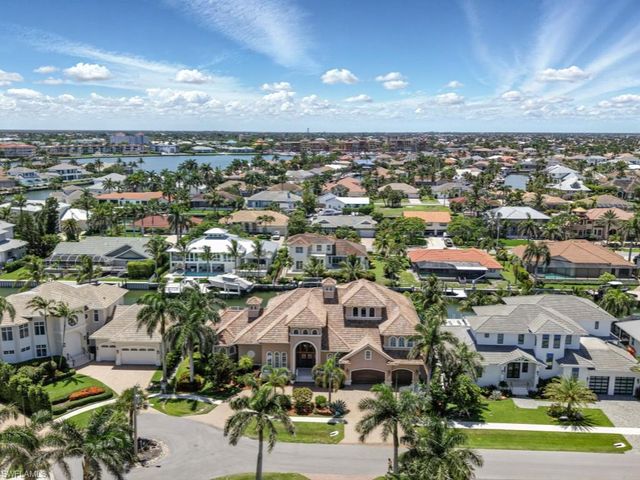 504 Tigertail CT, Marco Island, FL 34145