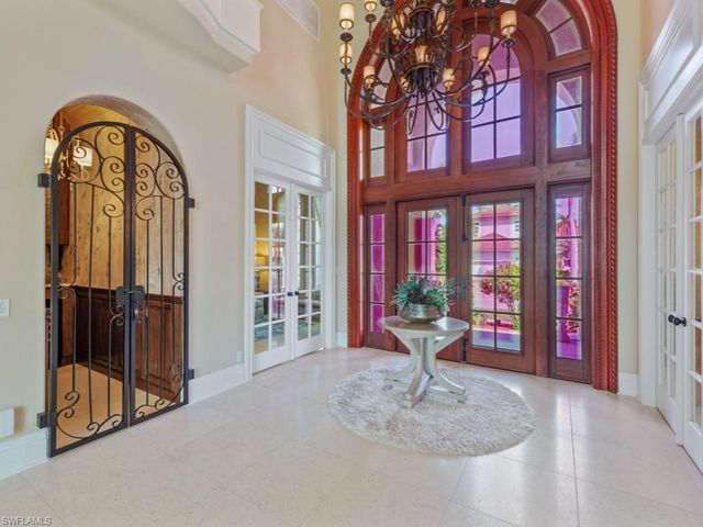 504 Tigertail CT, Marco Island, FL 34145