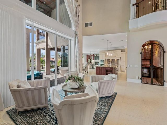 504 Tigertail CT, Marco Island, FL 34145