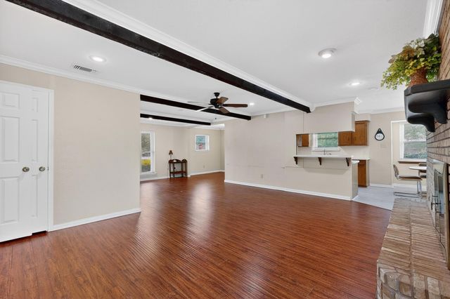 600 Britain Court, Irving, TX 75062