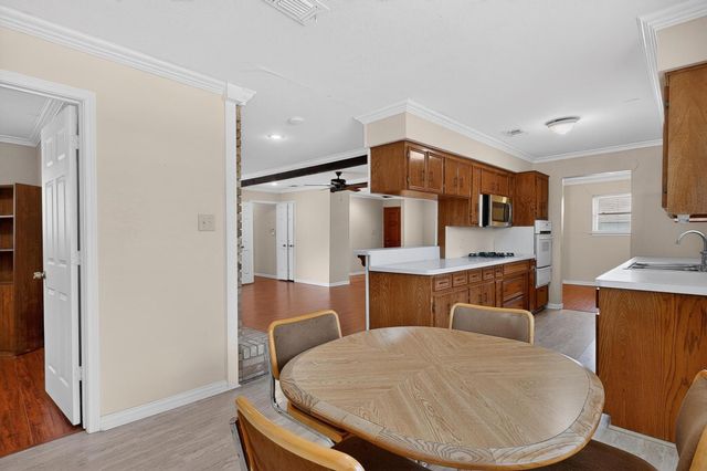 600 Britain Court, Irving, TX 75062