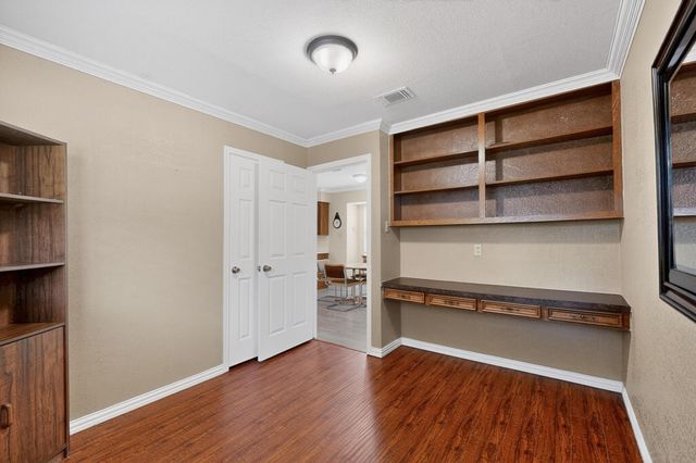 600 Britain Court, Irving, TX 75062