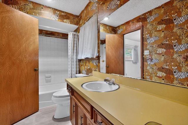 600 Britain Court, Irving, TX 75062