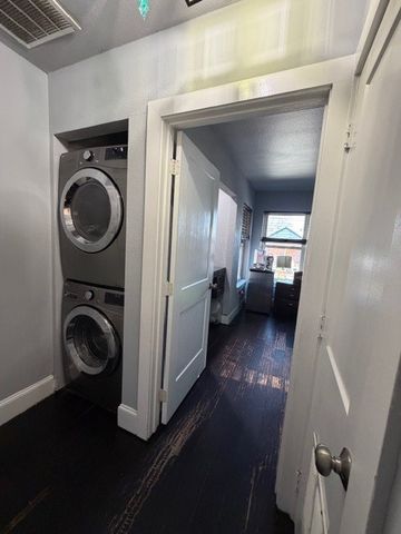 9926 Chireno Street, Dallas, TX 75220