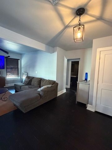 9926 Chireno Street, Dallas, TX 75220