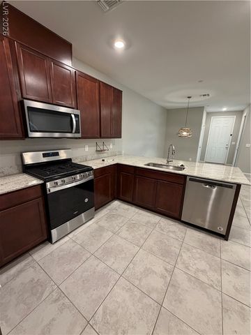 916 Riggs Flats Avenue, North Las Vegas, NV 89086