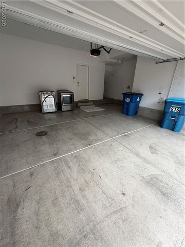 916 Riggs Flats Avenue, North Las Vegas, NV 89086