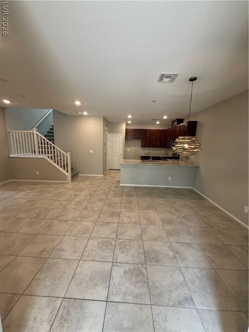916 Riggs Flats Avenue, North Las Vegas, NV 89086
