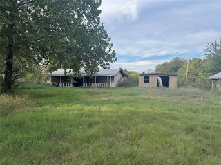7401 Springcreek Drive, Lexington, OK 73051