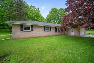 5800 Schneider COURT, West Bend, WI 53095
