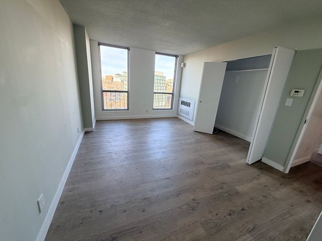 44 Washington St 901, Brookline, MA 02445