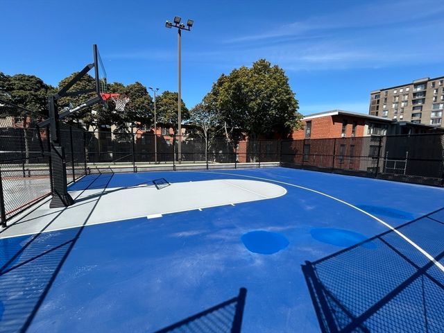 44 Washington St 901, Brookline, MA 02445