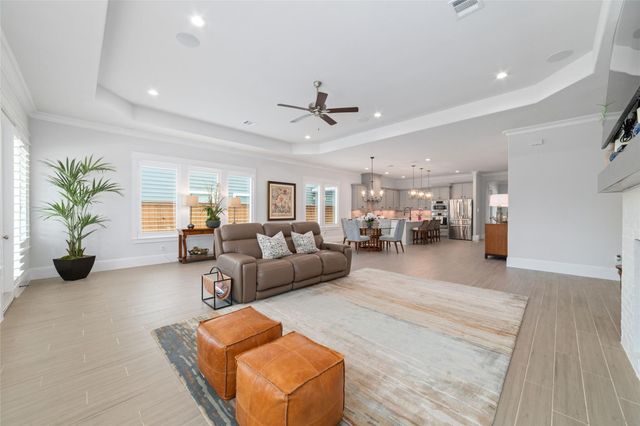 2319 Pale Star Drive, Conroe, TX 77384