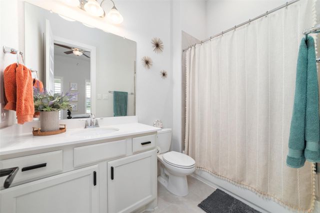 2319 Pale Star Drive, Conroe, TX 77384