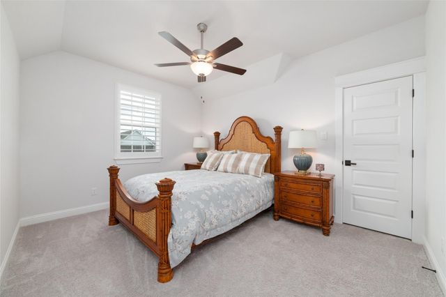 2319 Pale Star Drive, Conroe, TX 77384