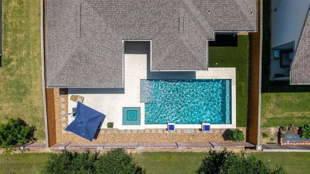 2319 Pale Star Drive, Conroe, TX 77384