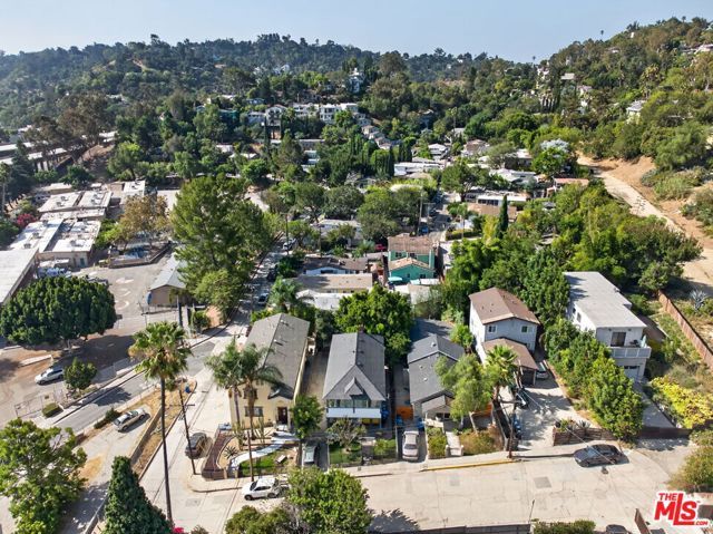 2106 India Street, Los Angeles, CA 90039