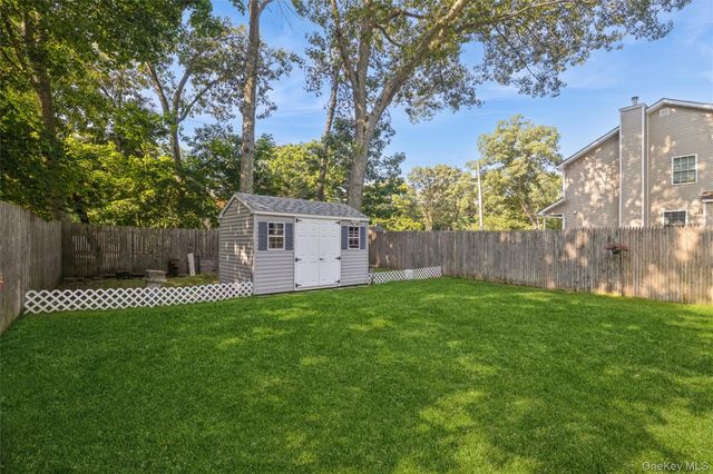 12 Oak Street, Centereach, NY 11720