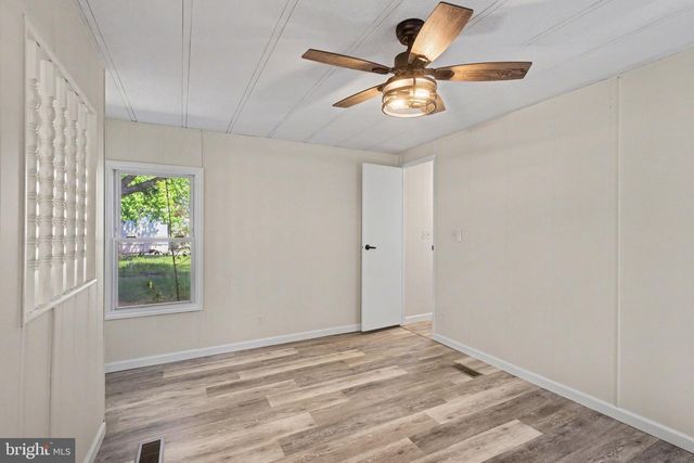 103 FLORENCE DR, Elizabethtown, PA 17022