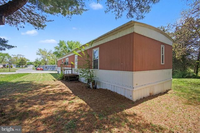 103 FLORENCE DR, Elizabethtown, PA 17022