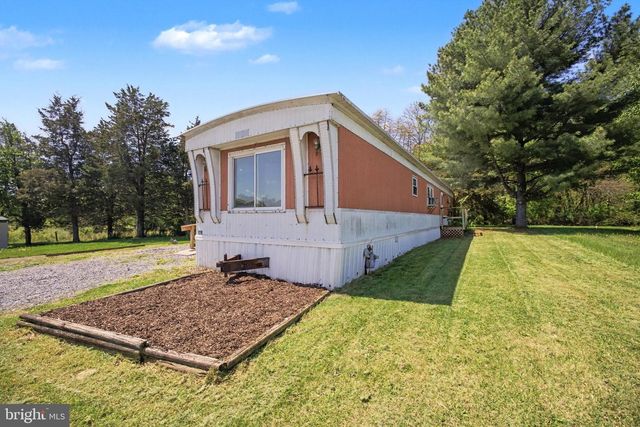 103 FLORENCE DR, Elizabethtown, PA 17022