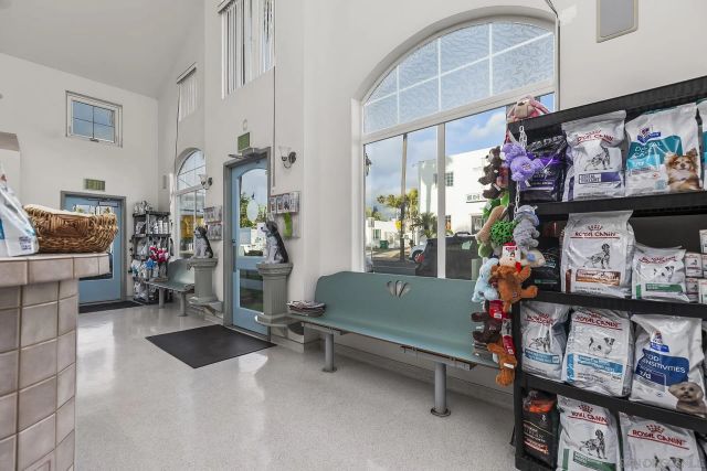 1964 Sunset Cliffs Boulevard, San Diego, CA 92107