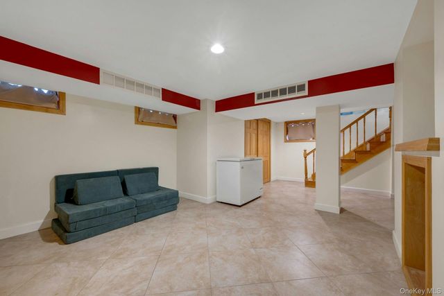 70 Lockwood Avenue, Bronxville, NY 10708
