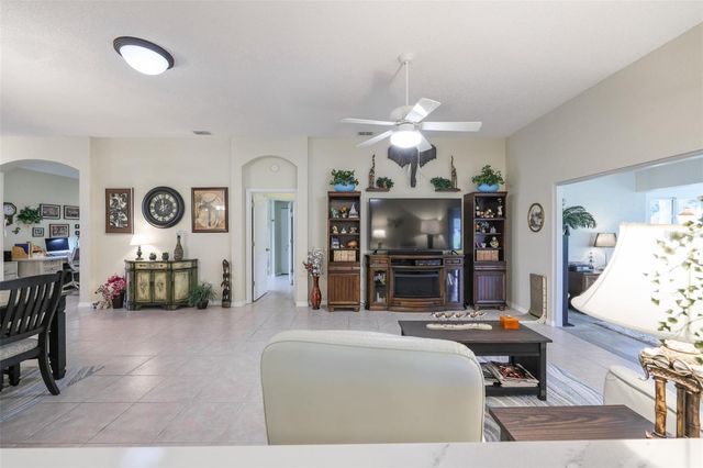 930 VILLEROY GREENS DRIVE, Sun City Center, FL 33573