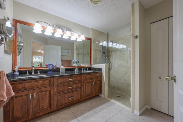 930 VILLEROY GREENS DRIVE, Sun City Center, FL 33573