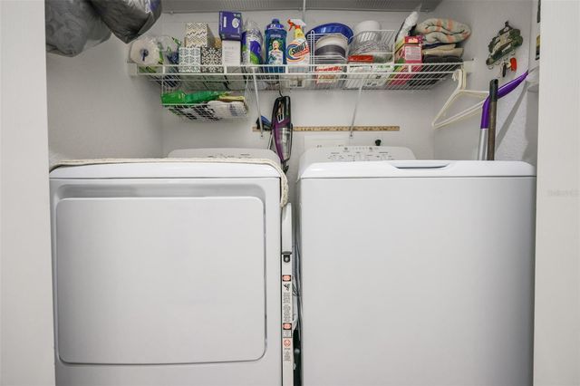 930 VILLEROY GREENS DRIVE, Sun City Center, FL 33573