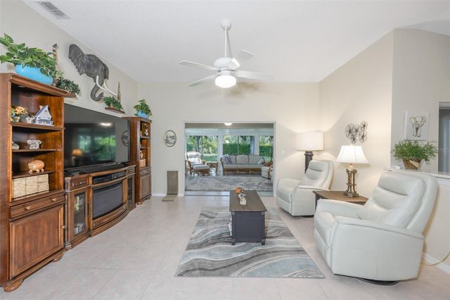 930 VILLEROY GREENS DRIVE, Sun City Center, FL 33573