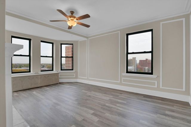 7321 S SOUTH SHORE Drive 7F, Chicago, IL 60649