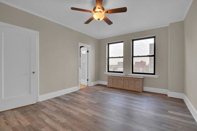 7321 S SOUTH SHORE Drive 7F, Chicago, IL 60649